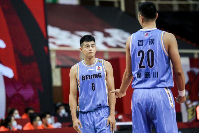 关于欧篮联国际比赛日走向成谜，北京首钢内部沟通，信心回归，年轻球员得到机会的信息